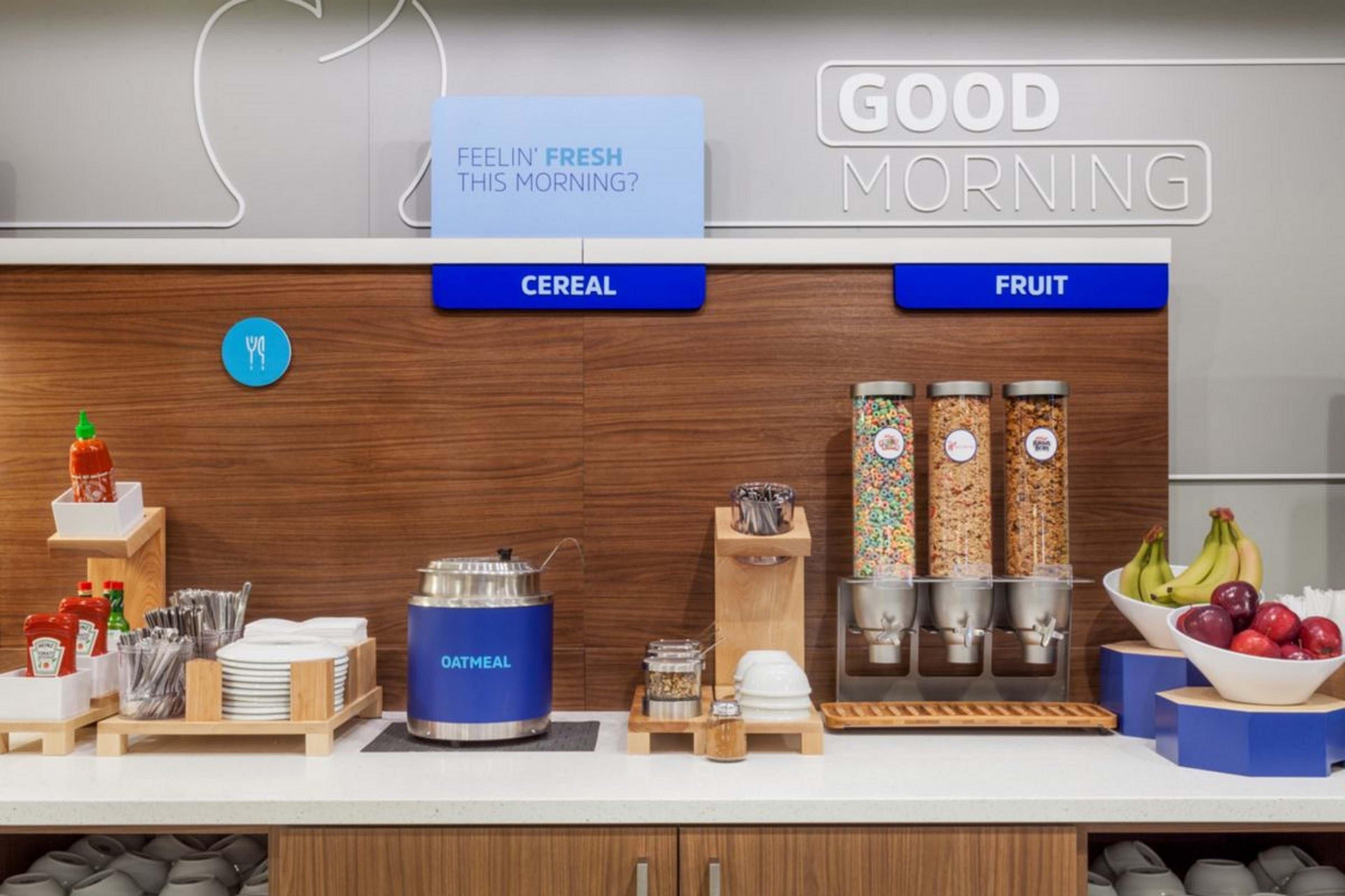 Holiday Inn Express Crestwood By Ihg Luaran gambar