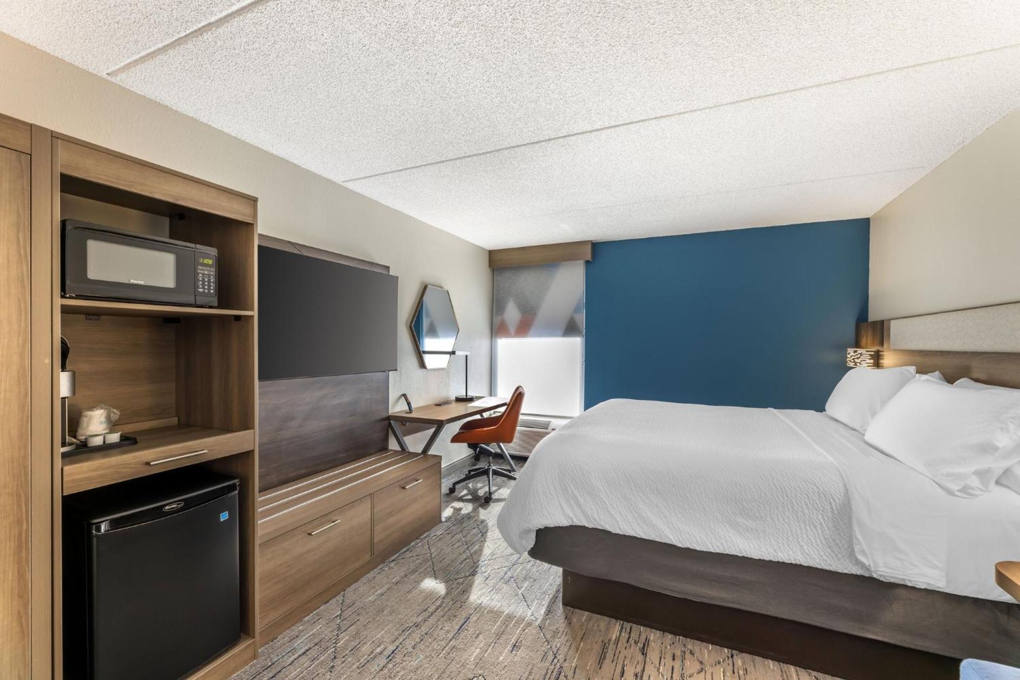 Holiday Inn Express Crestwood By Ihg Luaran gambar