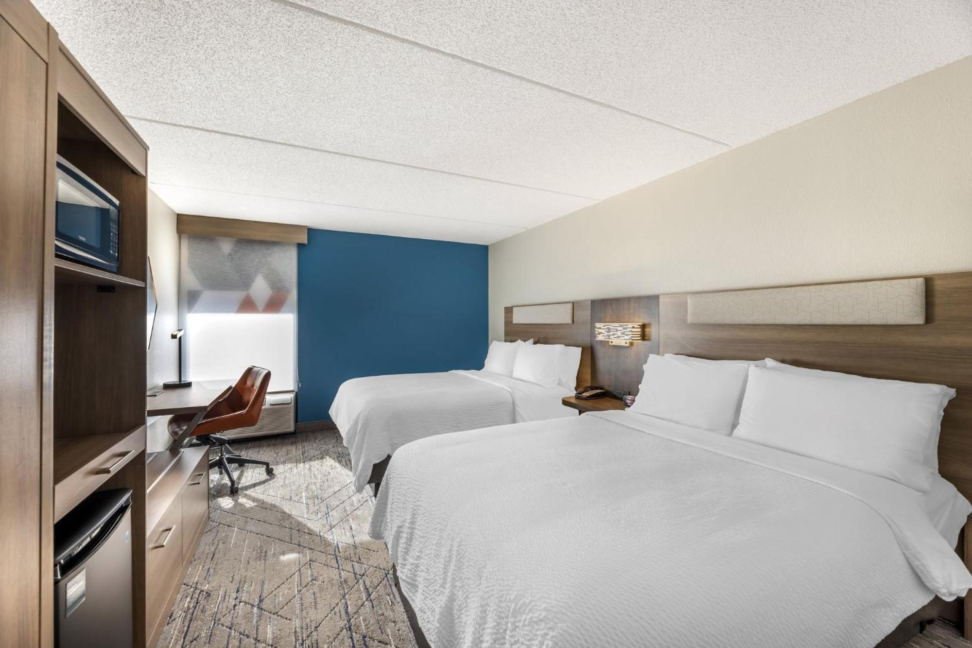 Holiday Inn Express Crestwood By Ihg Luaran gambar